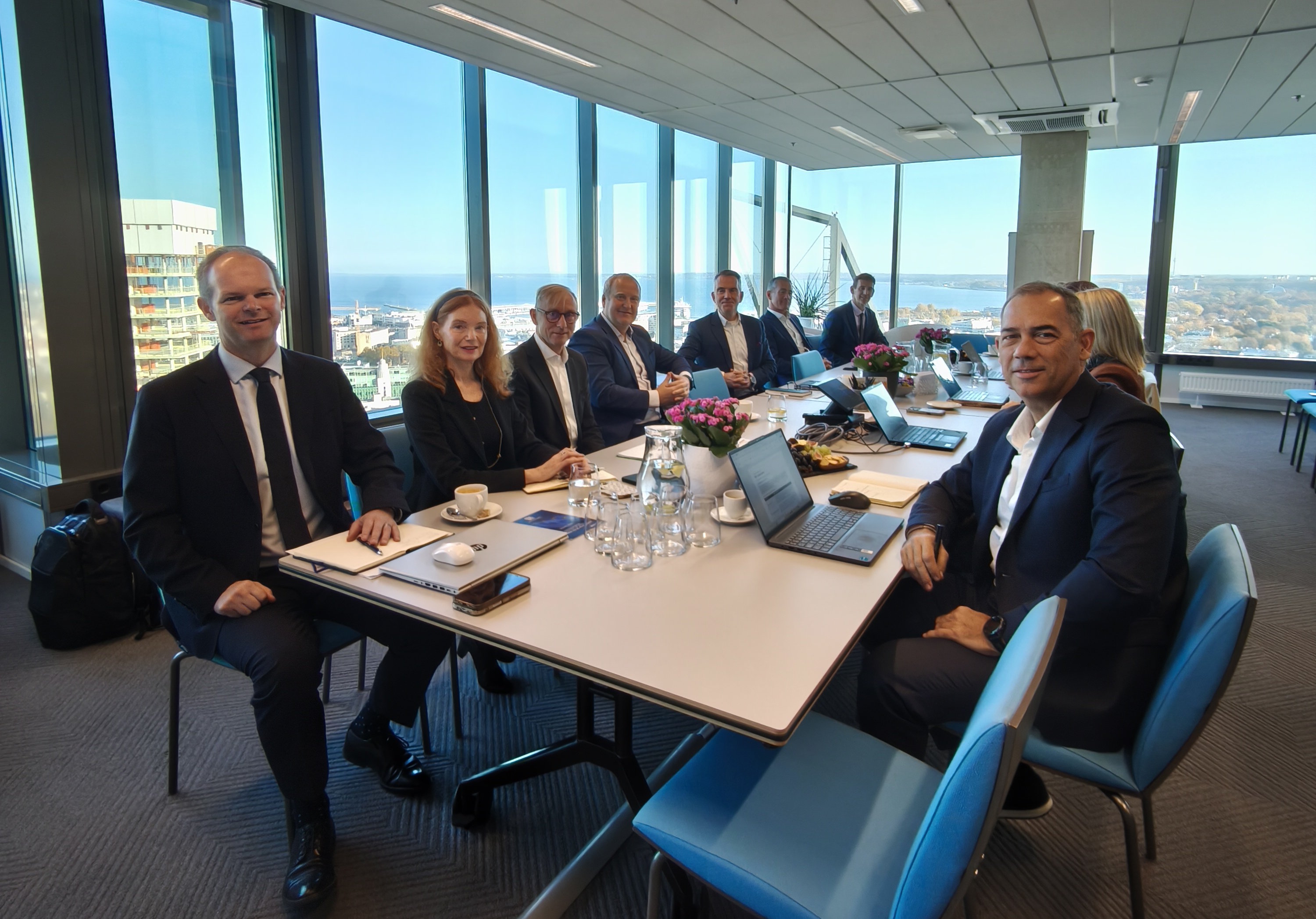 Financial Center News #176 – title image