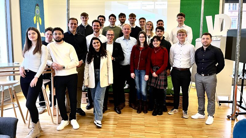 Stuttgart Financial (SF)